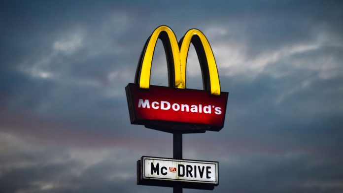 California's fast-food industry has seen drop in employment with over 3% since the introduction of a new $20 per hour minimum wage