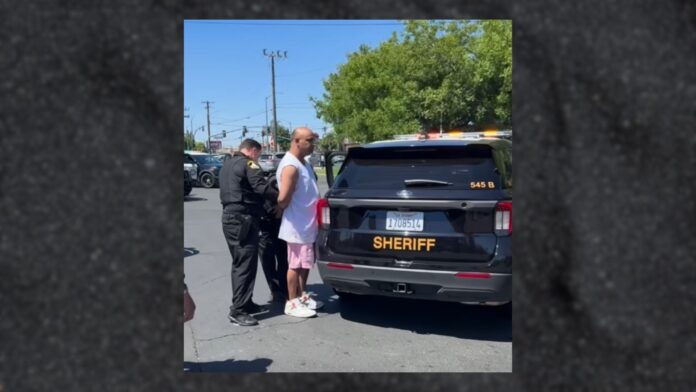 A gold Toyota Sienna moving along Stockton Boulevard in South Sacramento drew the attention of Sacramento County Sheriff’s Central Division Problem Oriented Policing deputies last week for a reason already known to law enforcement.