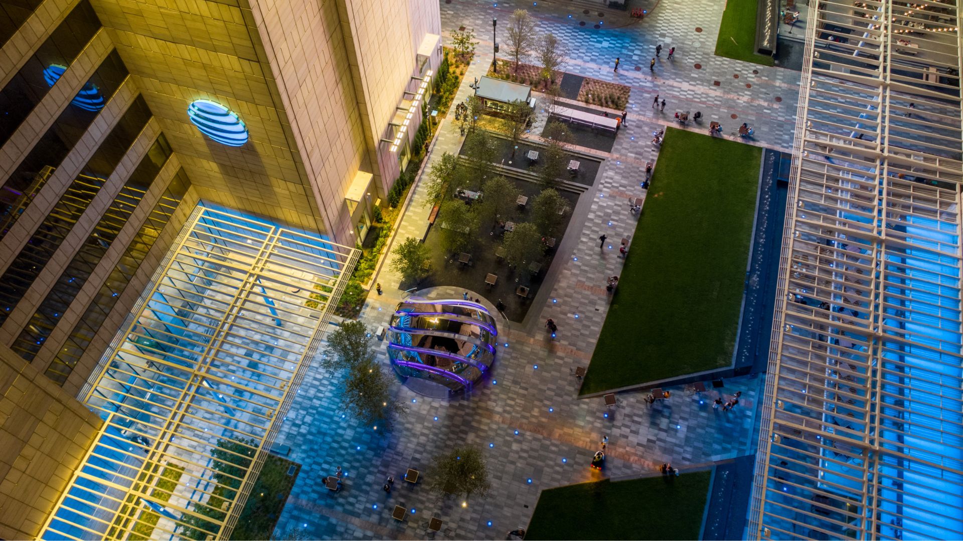 Texas has taken the lead in a corporate race that has been building for years, moving past California to become the new home base for the largest number of Fortune 500 companies in the country.