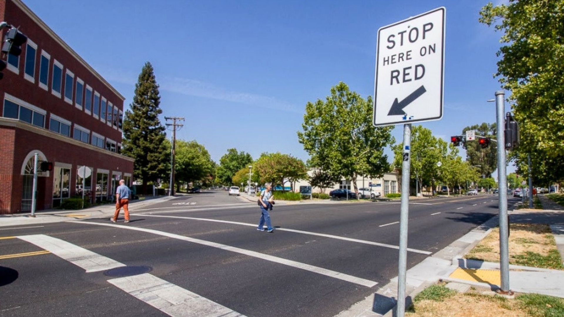 Sacramento residents in District 5 will soon have a chance to bring their street-level concerns directly into the room, as Councilmember Caity Maple prepares to host a community town hall focused on local infrastructure, transportation and pedestrian safety.
