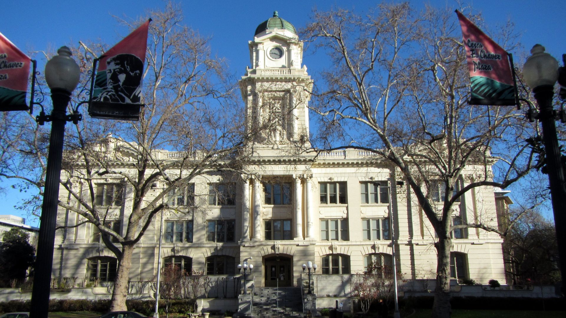 Sacramento’s new Public Participation Hub puts the main tools for engaging with City Council and City Commission meetings in a single online location, giving residents more flexibility to follow decisions and make their voices heard.