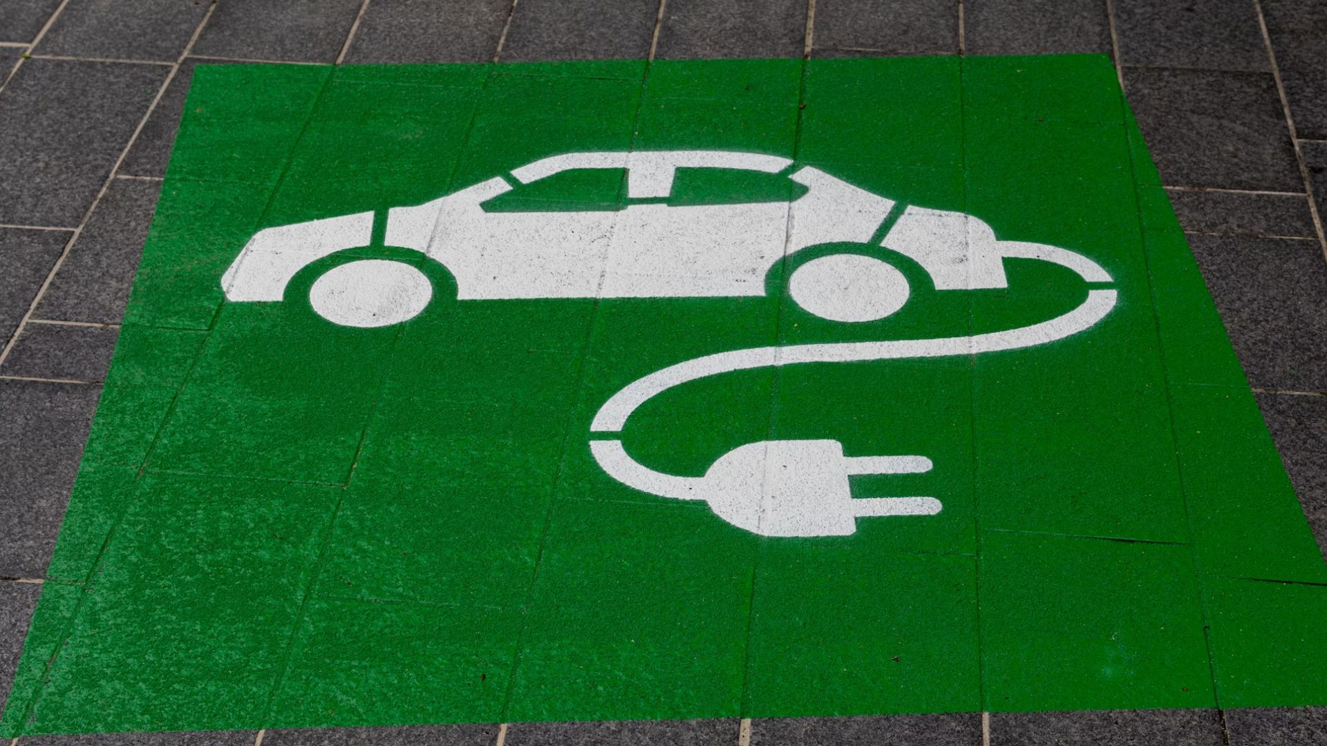 The legislation pairs efforts to speed up charging projects with clearer consumer information and broader access to electric transportation. Newsom framed the measures as a way to give families and businesses more choices while reducing their dependence on oil and global fuel markets.