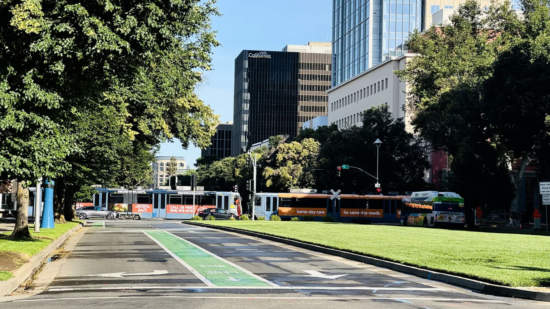 The proposal could bring cameras to busy intersections in District 8, but the system would look very different from Sacramento’s older enforcement model. The city says the goal is to improve safety while adding stronger privacy protections and lower financial penalties.